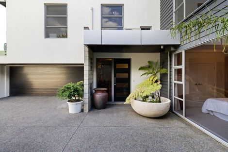 Photo of property in 5 Lake Domain Drive, Frankton, Hamilton, 3204