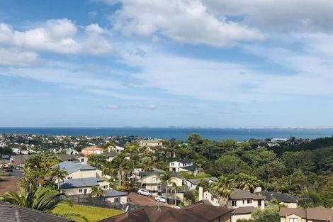 Photo of property in 499b East Coast Road, Murrays Bay, Auckland, 0630