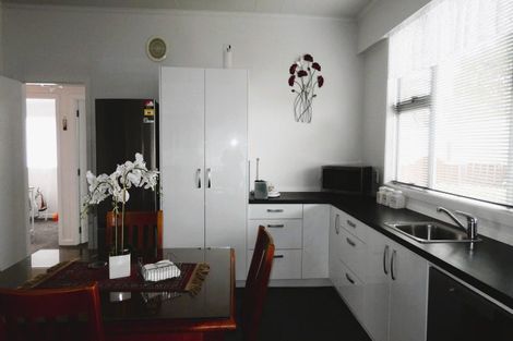 Photo of property in 22 Roebuck Street, Westport, 7825