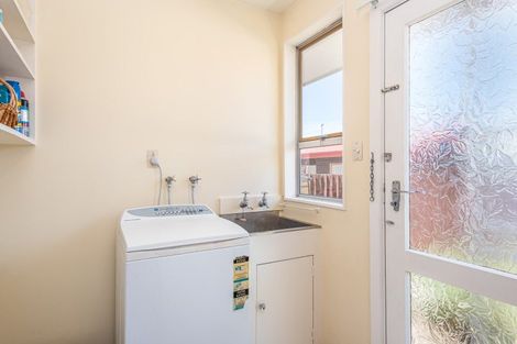 Photo of property in 43 Strathfield Avenue, Dallington, Christchurch, 8061