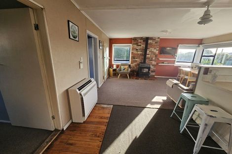 Photo of property in 7 Kowhai Street, Kaka Point, Balclutha, 9271