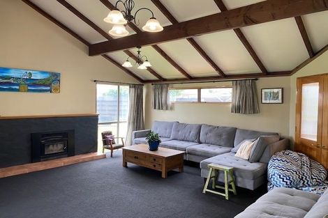 Photo of property in 35 Donegal Crescent, Tamatea, Napier, 4112