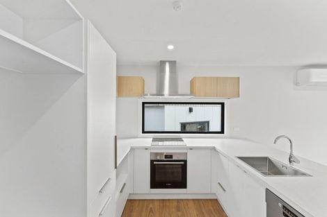 Photo of property in 4/4 Tawhai Street, Stokes Valley, Lower Hutt, 5019
