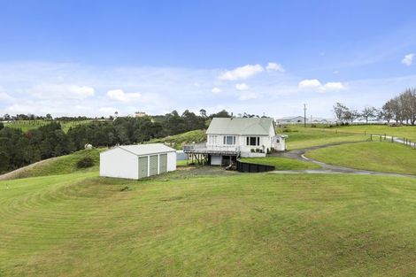 Photo of property in 733b Ridge Road, Riverhead, 0793