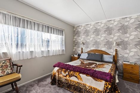 Photo of property in 2 Lemon Street, Strandon, New Plymouth, 4312
