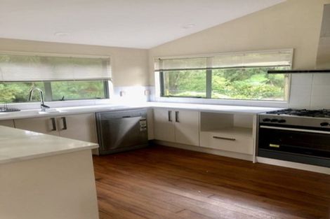 Photo of property in 48b West Lynn Road, Titirangi, Auckland, 0604