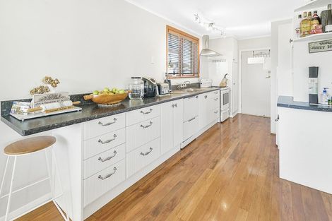 Photo of property in 12 Aspiring Crescent, Chartwell, Hamilton, 3210