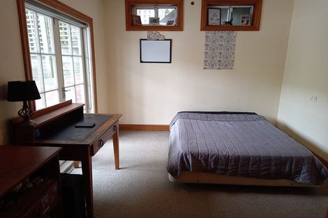 Photo of property in 12 Hohiria Road, Hataitai, Wellington, 6021