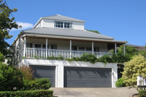Photo of property in 33 Seaton Road, Murrays Bay, Auckland, 0630