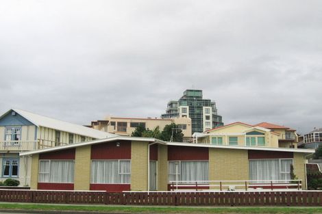 Photo of property in 4-u19 Marine Parade, Paraparaumu Beach, Paraparaumu, 5032