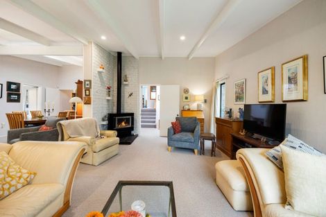 Photo of property in 1 Sheriff Place, Riverlea, Hamilton, 3216
