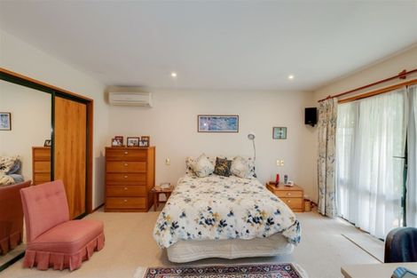 Photo of property in 17a Bryndwr Road, Fendalton, Christchurch, 8052