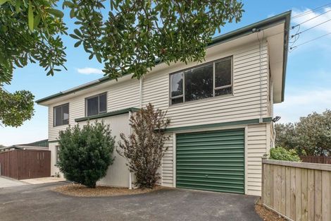 Photo of property in 1/13 Hill Crescent, Papakura, 2110