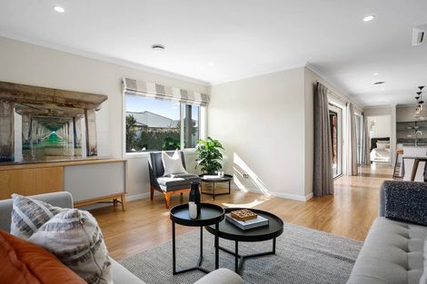 Photo of property in 16 Tiaki Way, Cambridge, 3434