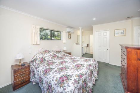 Photo of property in 5 Palm Grove Drive, Western Heights, Hamilton, 3200