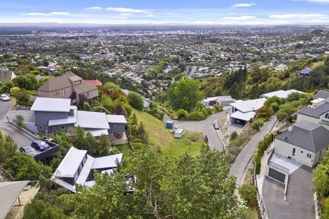 Photo of property in 27 Iles Lane, Cashmere, Christchurch, 8022