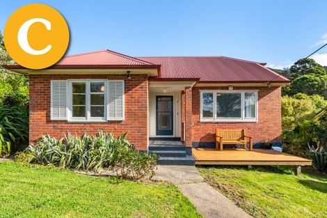 Photo of property in 8 Saint Albans Avenue, Karori, Wellington, 6012