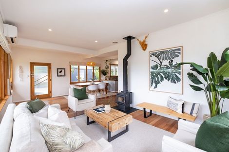 Photo of property in 6 Kuku Street, Te Awanga, 4102