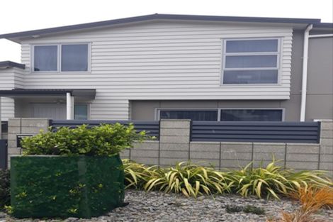 Photo of property in 113u2 Moorefield Road, Johnsonville, Wellington, 6037