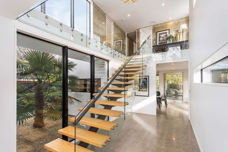 Photo of property in 79 Fendalton Road, Fendalton, Christchurch, 8014
