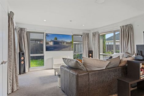 Photo of property in 28 Ottawa Road, Wainoni, Christchurch, 8061