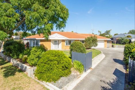 Photo of property in 37 Dalton Drive, Papamoa Beach, Papamoa, 3118