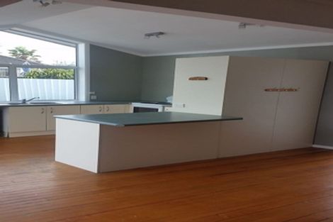 Photo of property in 9 Hill Crescent, Papakura, 2110