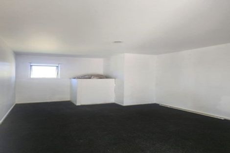 Photo of property in 308 Massey Road, Mangere East, Auckland, 2024