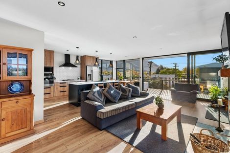 Photo of property in 148 Warren Street, Wanaka, 9305