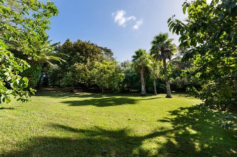 Photo of property in 730a South Titirangi Road, Titirangi, Auckland, 0604