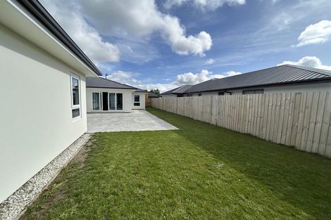 Photo of property in 19a Lewis Crescent, Rolleston, 7614
