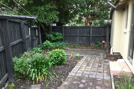 Photo of property in 76 Picton Avenue, Riccarton, Christchurch, 8011