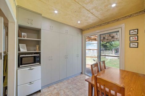 Photo of property in 70 Tapuihikitia Road, Te Karaka, 4094
