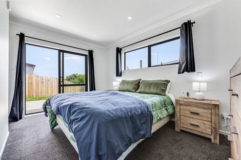 Photo of property in 28u2 Mckay Drive, Temple View, Hamilton, 3218