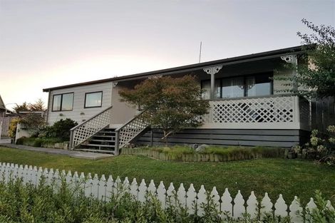 Photo of property in 21a Dahlstrom Grove, Kelvin Grove, Palmerston North, 4414