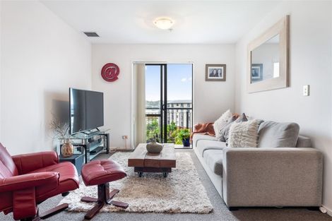 Photo of property in 6l/17 Crown Lynn Place, New Lynn, Auckland, 0600