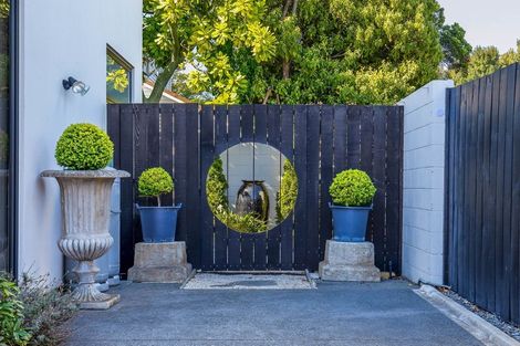 Photo of property in 74 Winchester Street, Merivale, Christchurch, 8014
