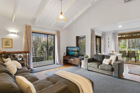 Photo of property in 52r Panorama Drive, Welcome Bay, Tauranga, 3175