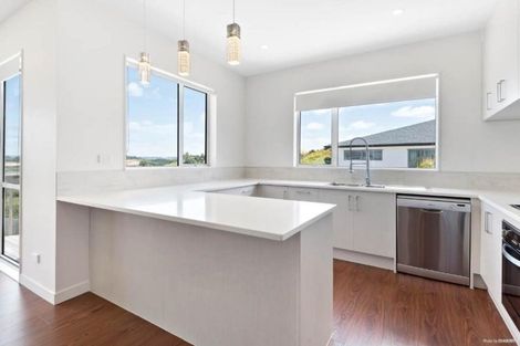 Photo of property in 34 Harvest Avenue, Orewa, 0931