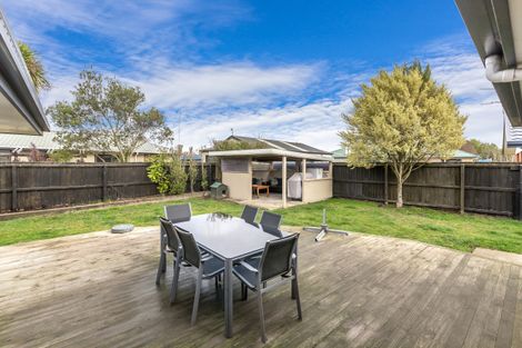 Photo of property in 16 Camleigh Close, Kaiapoi, 7630