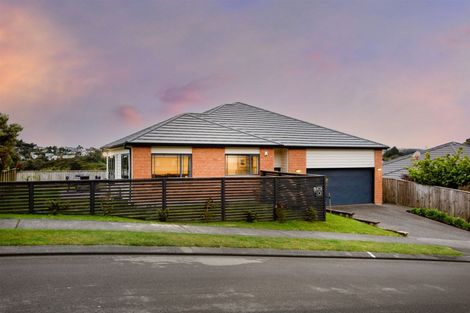 Photo of property in 47 Staithes Drive North, Whitby, Porirua, 5024