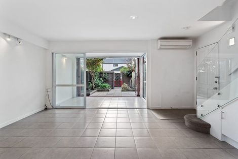 Photo of property in 11/16 Derby Street, St Albans, Christchurch, 8014