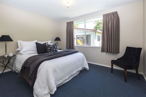 Photo of property in 87 Olliviers Road, Phillipstown, Christchurch, 8011