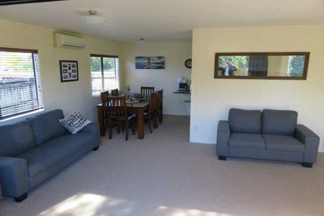 Photo of property in 48b Garland Drive, St Andrews, Hamilton, 3200