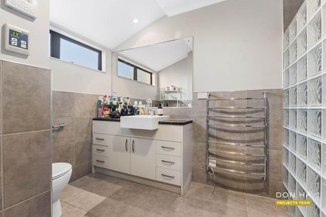 Photo of property in 2 Baverton Drive, Flat Bush, Auckland, 2016