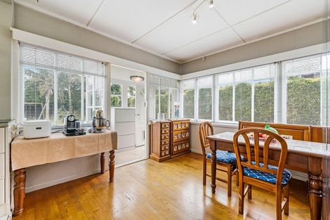 Photo of property in 27 Harley Road, Takapuna, Auckland, 0622