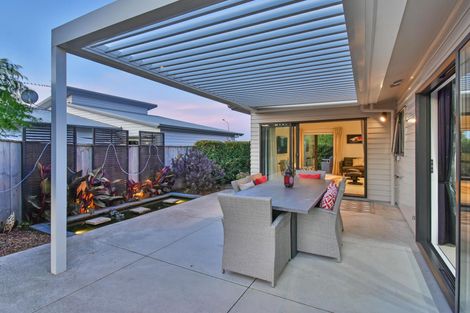 Photo of property in 52 Toscana Drive, Karaka, Papakura, 2113