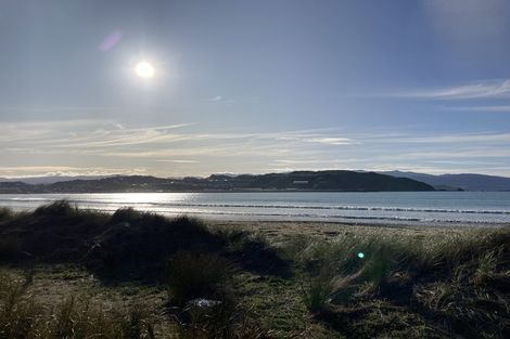 Photo of property in 87 Queens Drive, Lyall Bay, Wellington, 6022