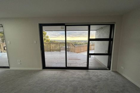 Photo of property in 41b Gracechurch Drive, Flat Bush, Auckland, 2016