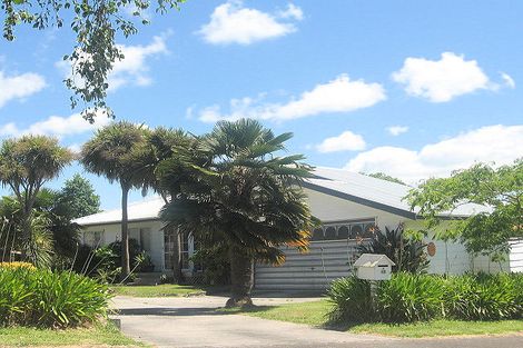 Photo of property in 15 Edgehill Place, Te Puke, 3119